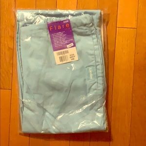 NWT scrubs bottoms, size small